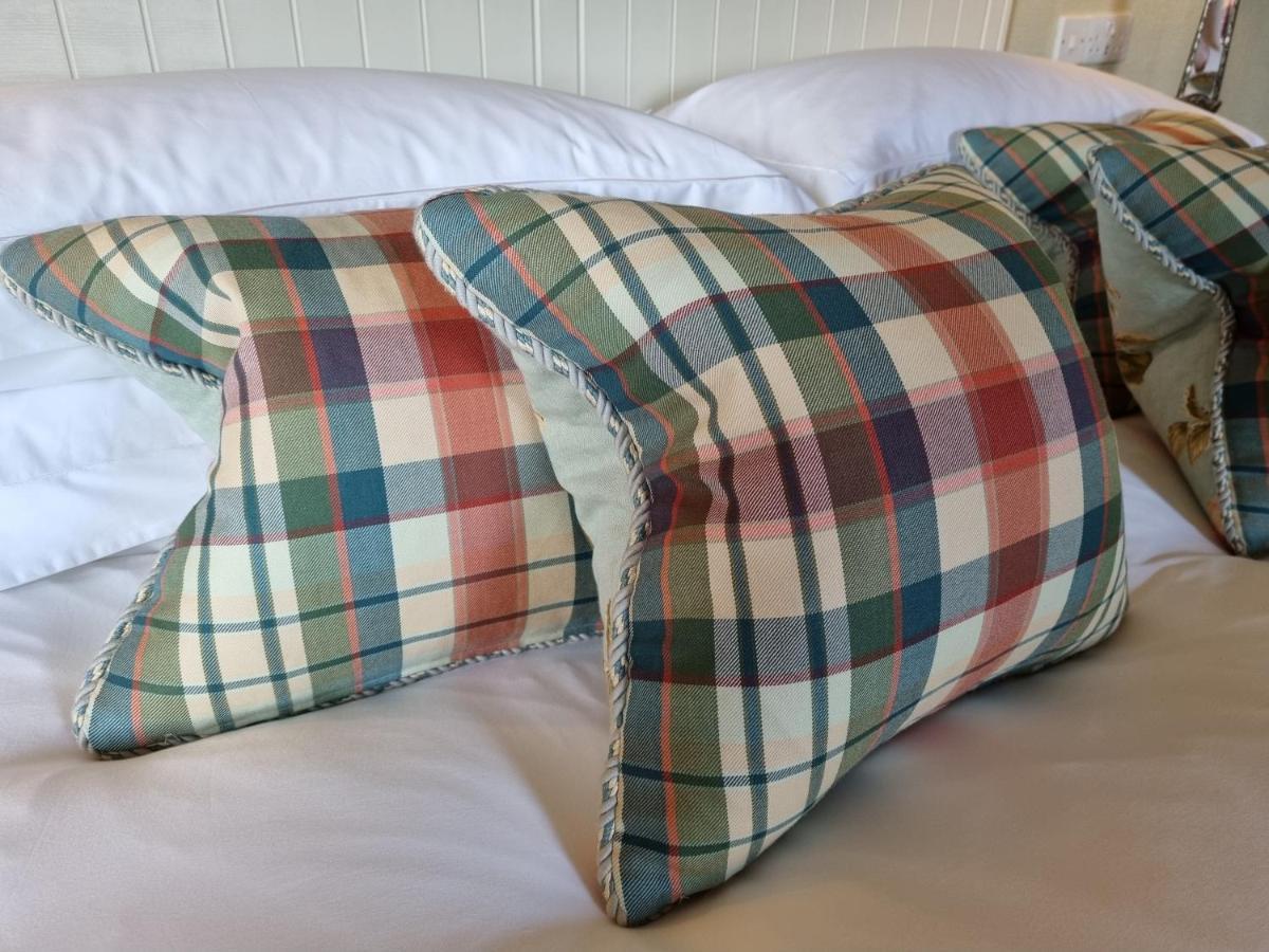 Craggan Bed and Breakfast Ballater Buitenkant foto