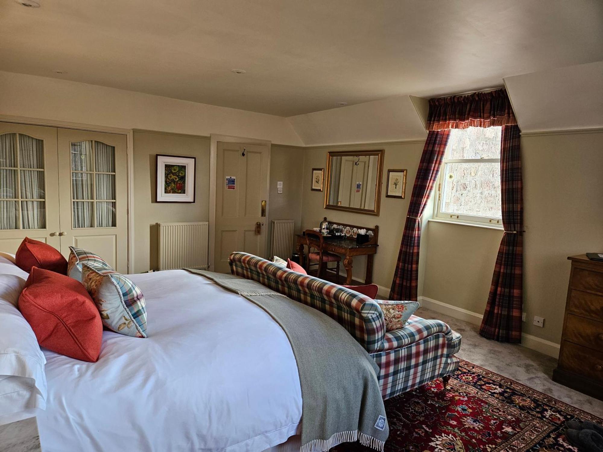 Craggan Bed and Breakfast Ballater Buitenkant foto