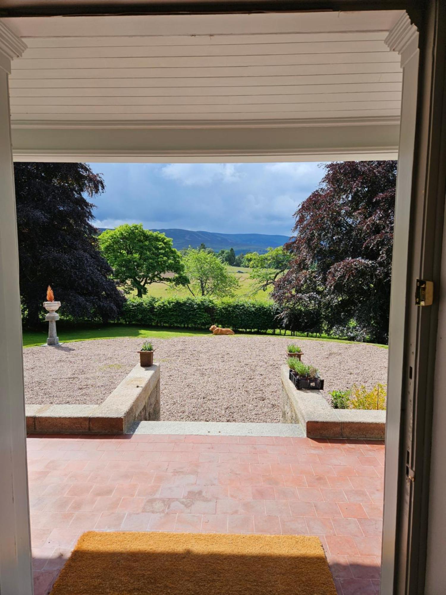 Craggan Bed and Breakfast Ballater Buitenkant foto