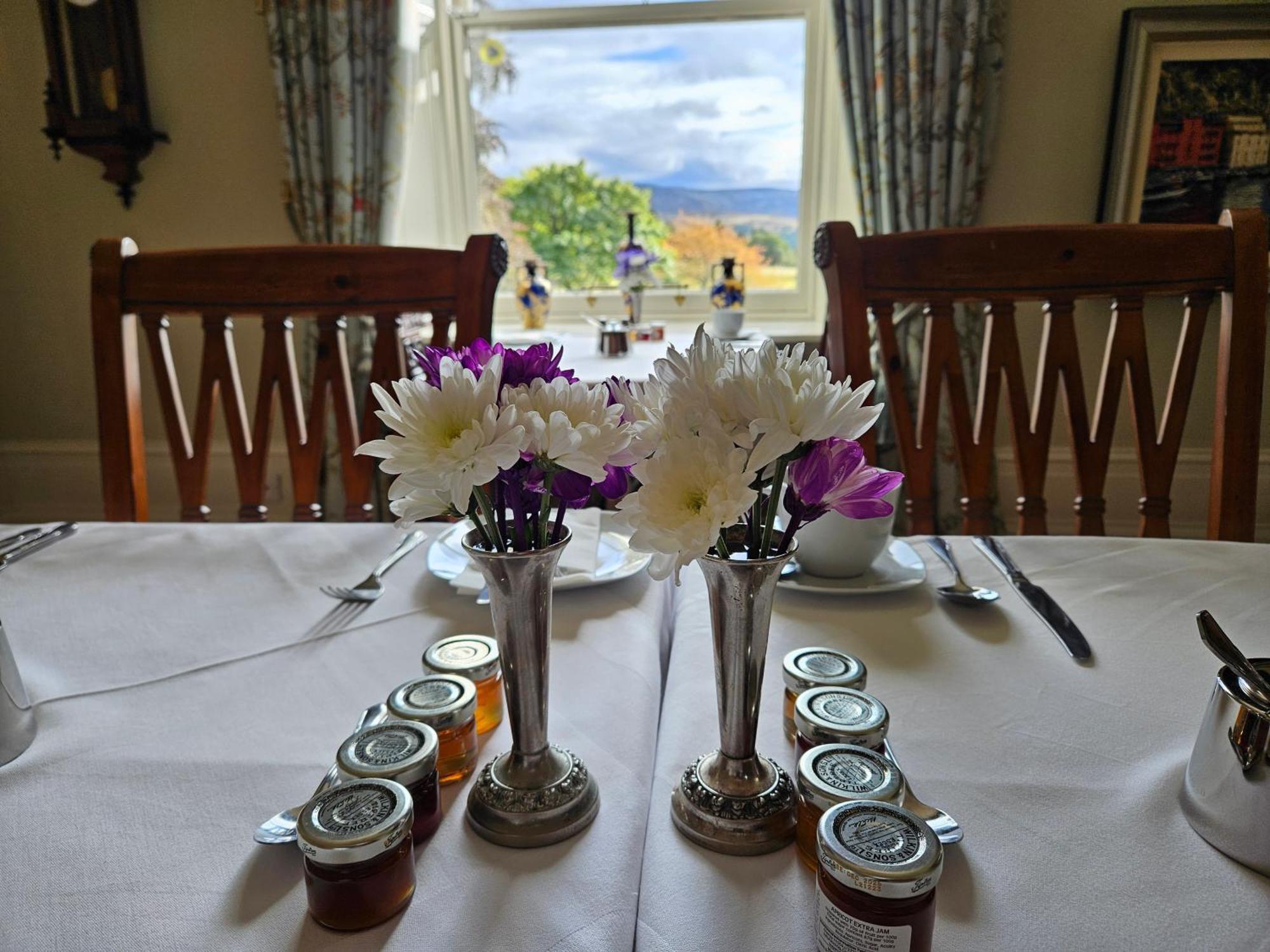 Craggan Bed and Breakfast Ballater Buitenkant foto