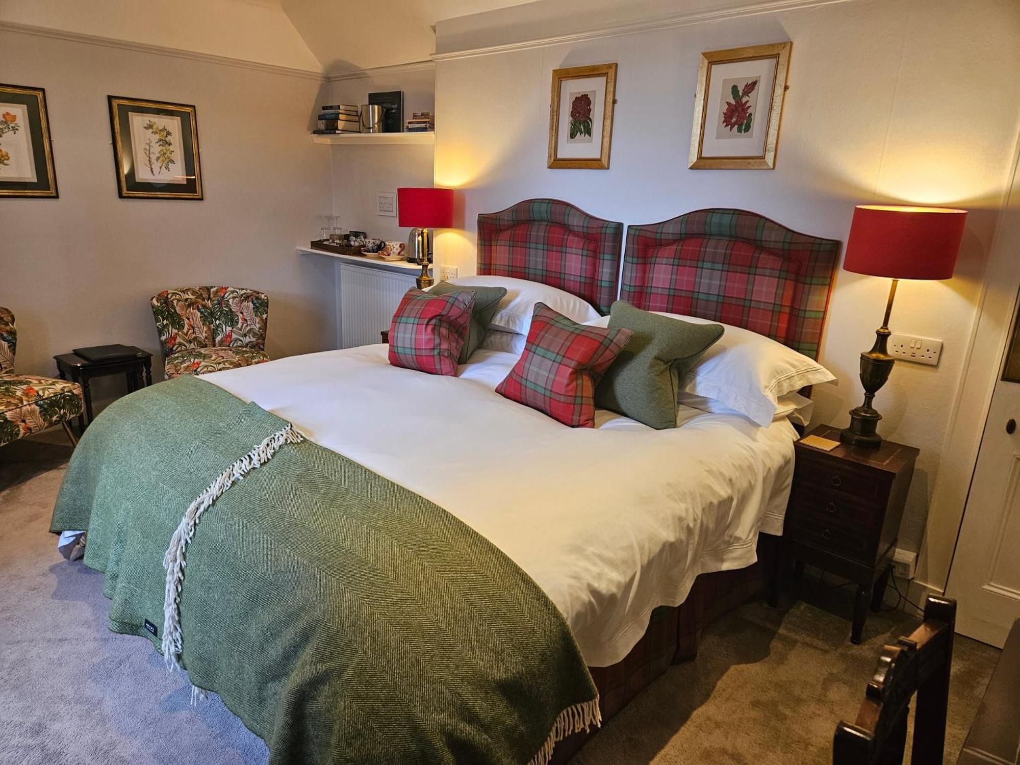Craggan Bed and Breakfast Ballater Buitenkant foto