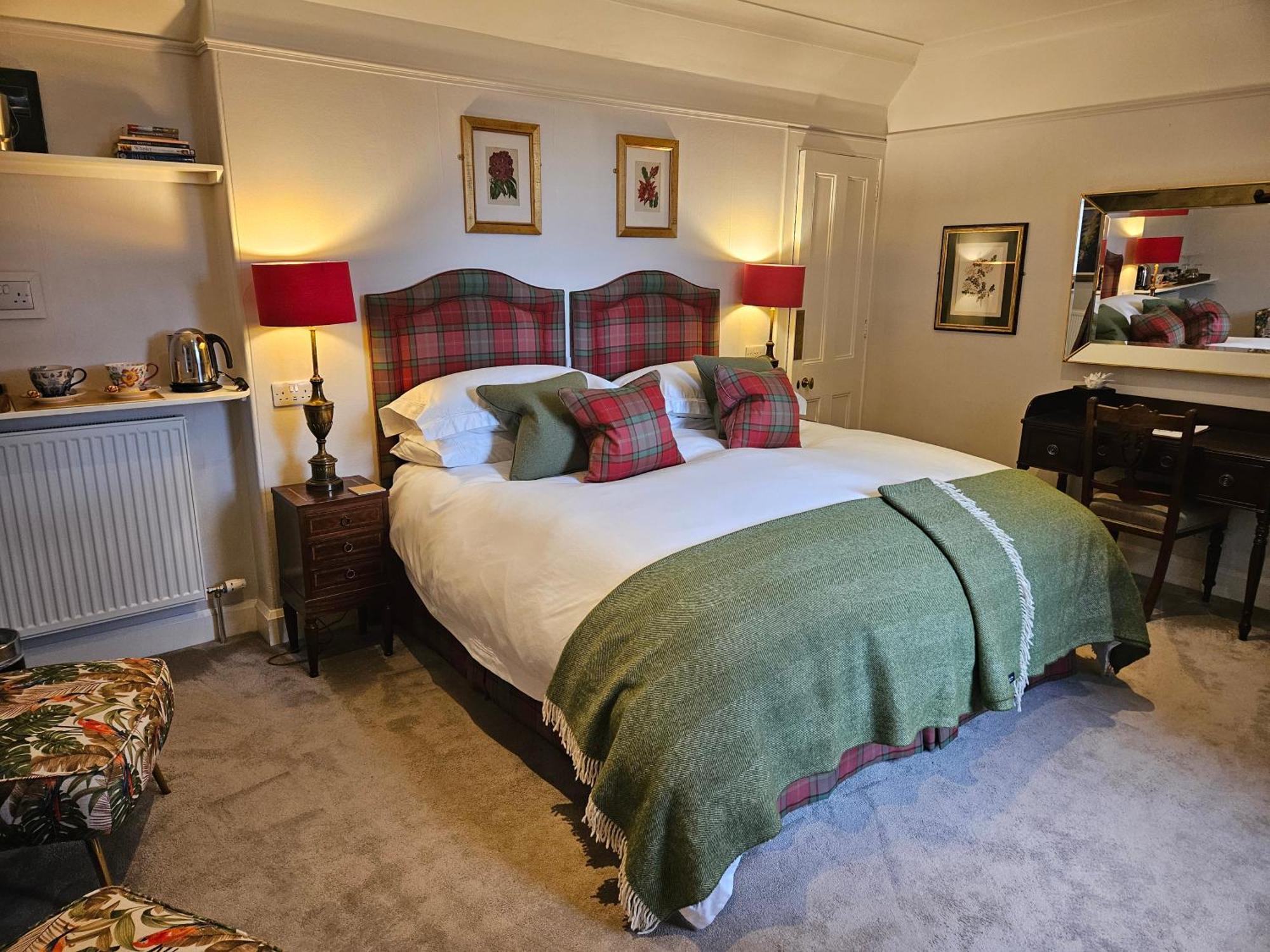 Craggan Bed and Breakfast Ballater Buitenkant foto