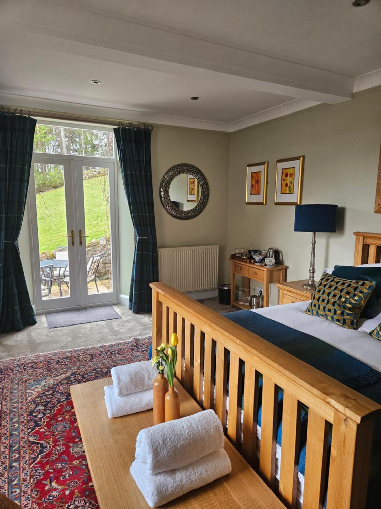 Craggan Bed and Breakfast Ballater Buitenkant foto